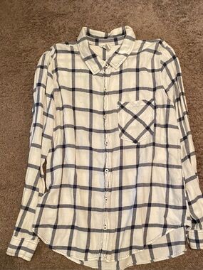 Forever 21 White and Navy Windowpane Button-Down Shirt